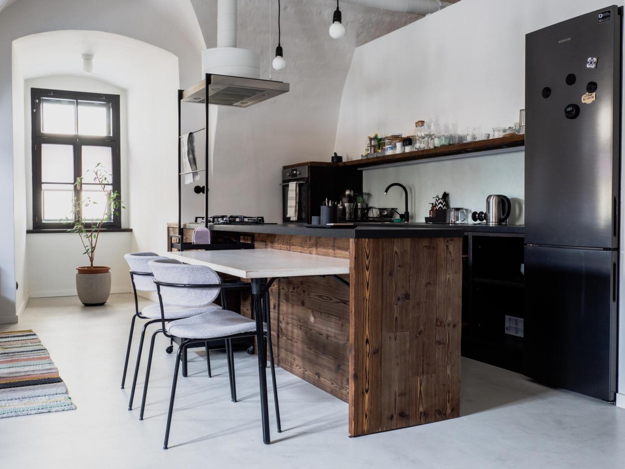 Long Story Short Hostel&Café Olomouc Esterno foto