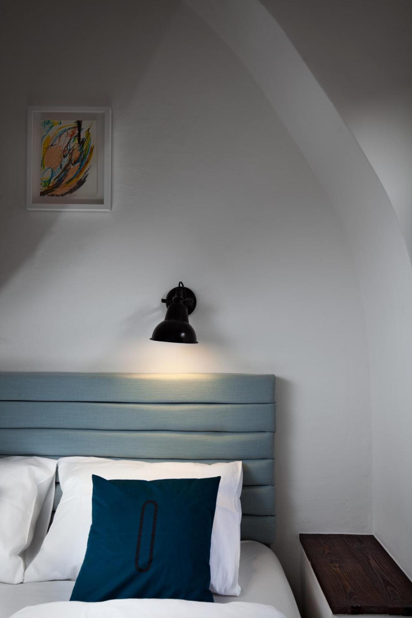 Long Story Short Hostel&Café Olomouc Esterno foto